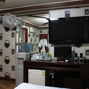 Picasso Jongno Hotel Seúl