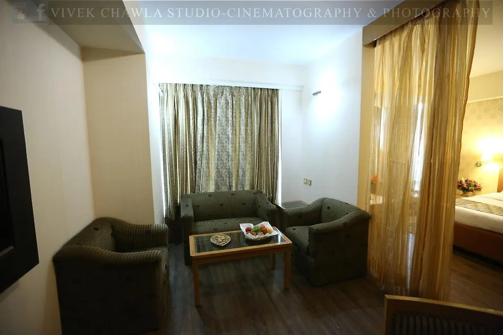 Dee Marks Airport Hotel & Resorts New Delhi