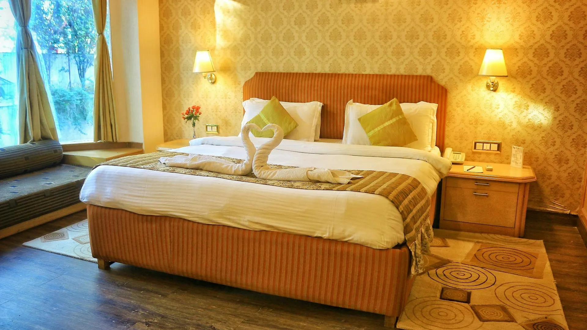 Dee Marks Airport Hotel & Resorts Nové Dillí